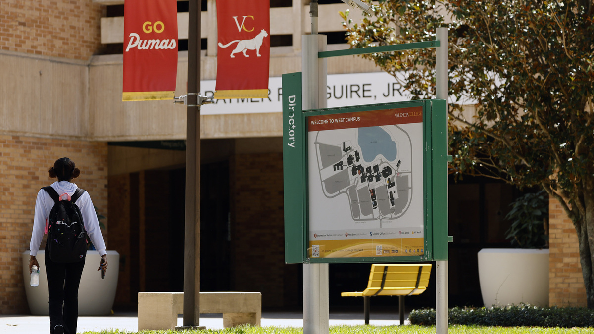A student walks on the Valencia College West Campus, on Tuesday, June 16, 2026. Florida's public colleges and universities could soon ban undocumented immigrant students from enrolling (Ricardo Ramirez Buxeda/Orlando Sentinel/TNS)