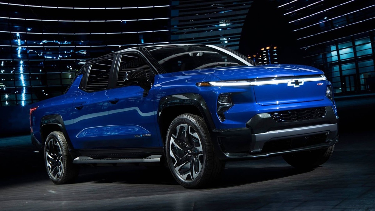  Chevrolet Silverado EV sales were down 32.5% in the first half of 2026. Chevrolet