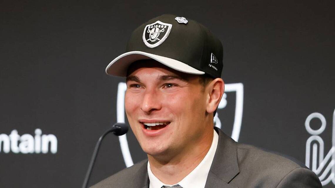 One Question Every Raiders Rookie Must Answer in Training Camp