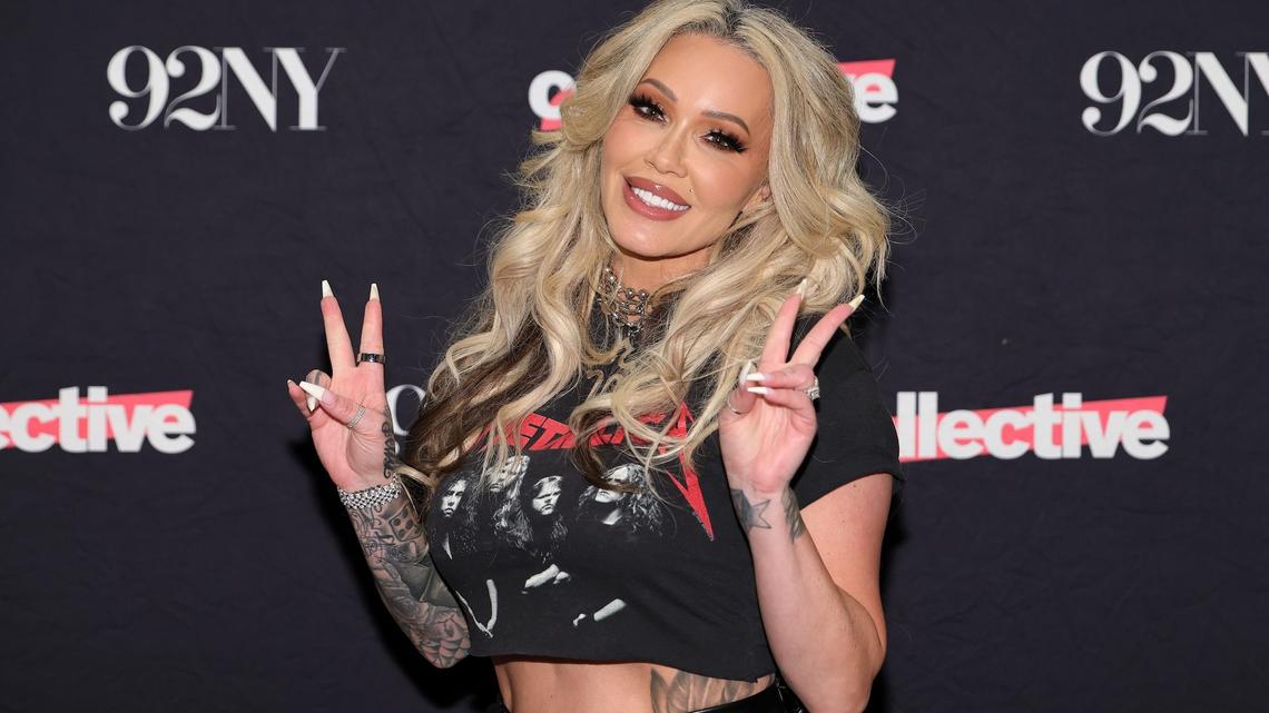 Bunnie Xo Family Guide: Meet Her ‘Very Much Estranged' Sisters, More 