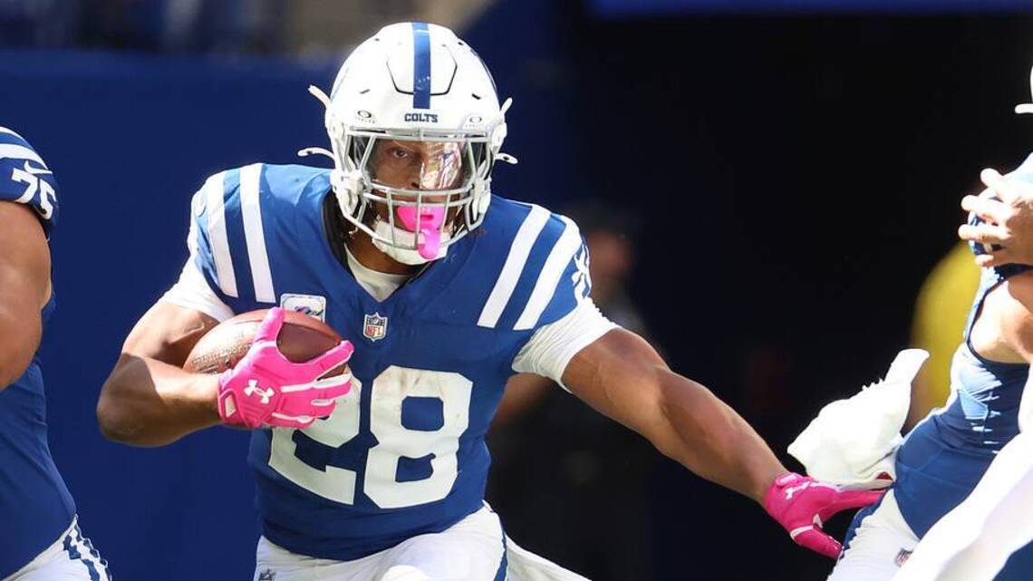 Week 7 Fantasy Busts: Could Jonathan Taylor Disappoint?