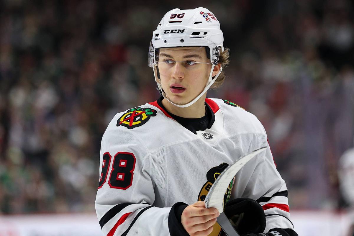  Chicago Blackhawks center Connor Bedard looks on. Matt Krohn-Imagn Images