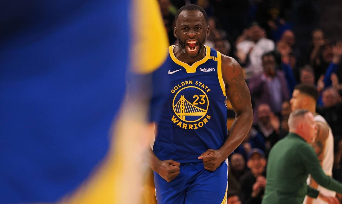  Golden State Warriors forward Draymond Green (23) reacts after a play against the Denver Nuggets during the fourth quarter at Chase Center. 