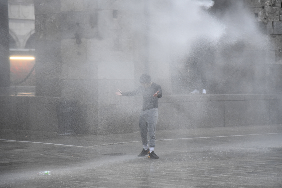 Milan police clash with protesters on second day of unrest | Tacoma ...