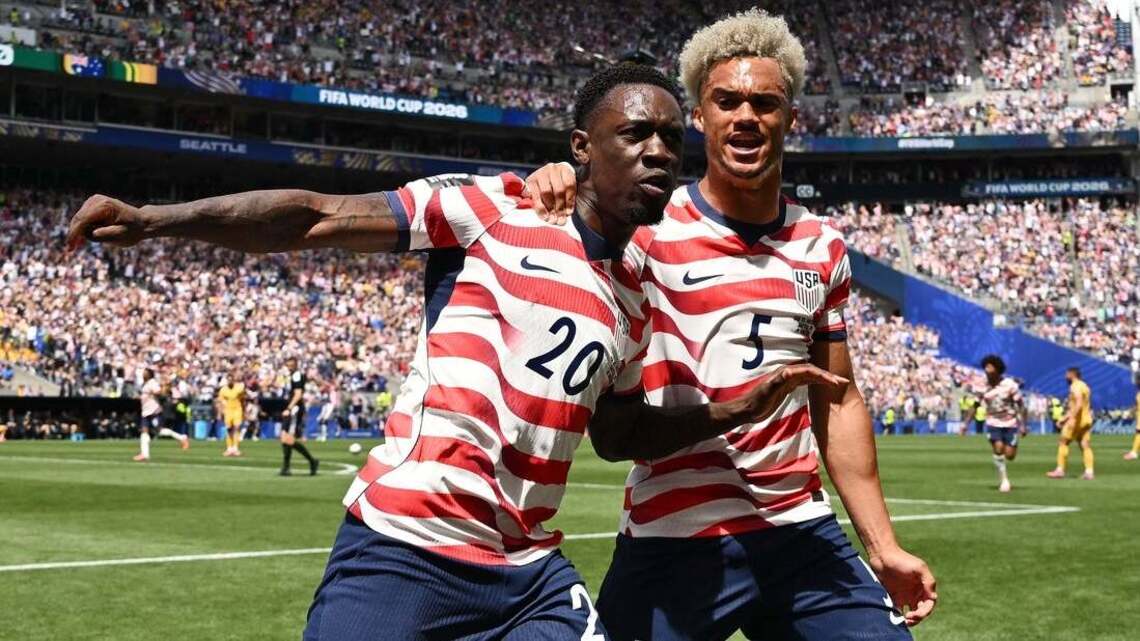 U.S. secure spot in knockout round with 2-0 win over Australia