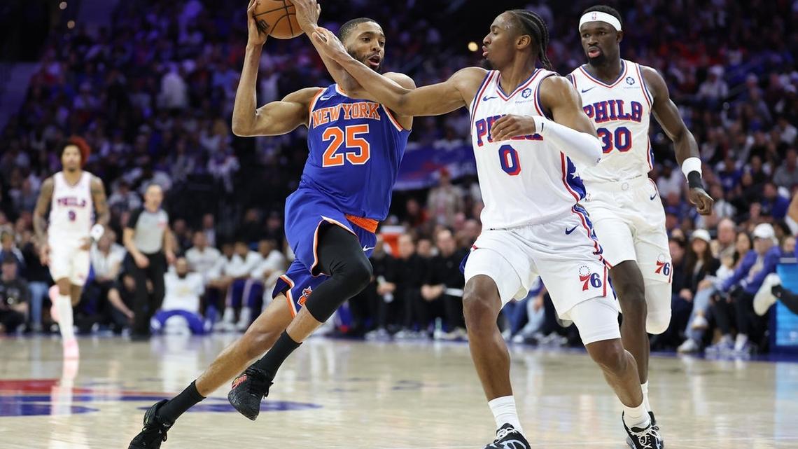 Jalen Brunson puts up 33 as Knicks move to verge of sweeping Sixers 