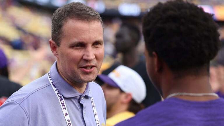 LSU lists 10 players on roster for exhibition after months with just 4 