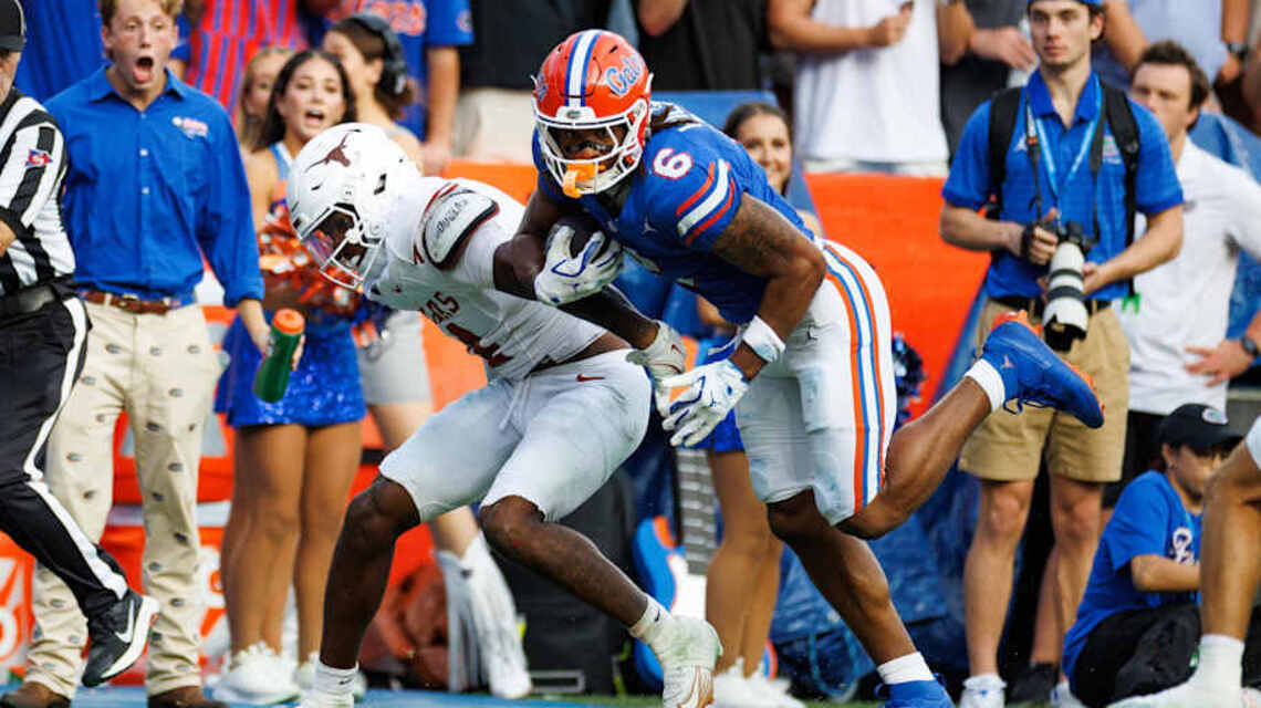 For Gators to continue turnaround, freshman receivers must continue to stand out