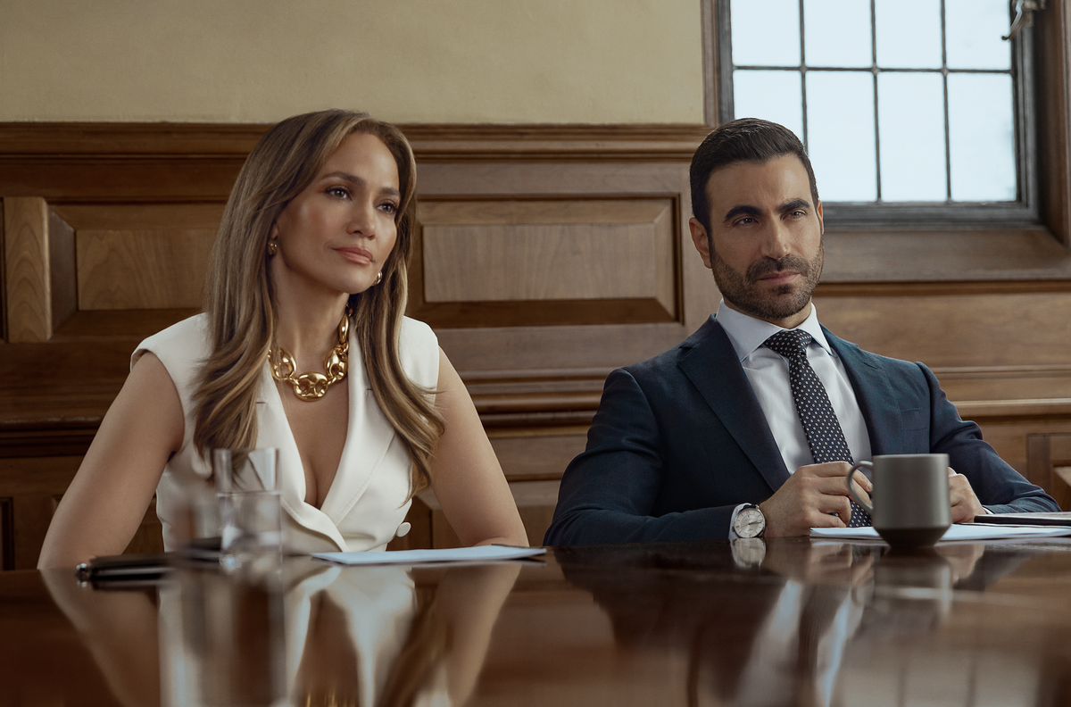 Brett Goldstein and Jennifer Lopez, ‘Office Romance’, 2026Ana Carballosa/Netflix © 2026.