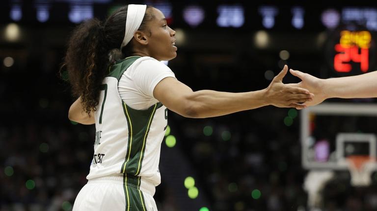 Young Mystics squad aims to get in sync as they take on Storm 