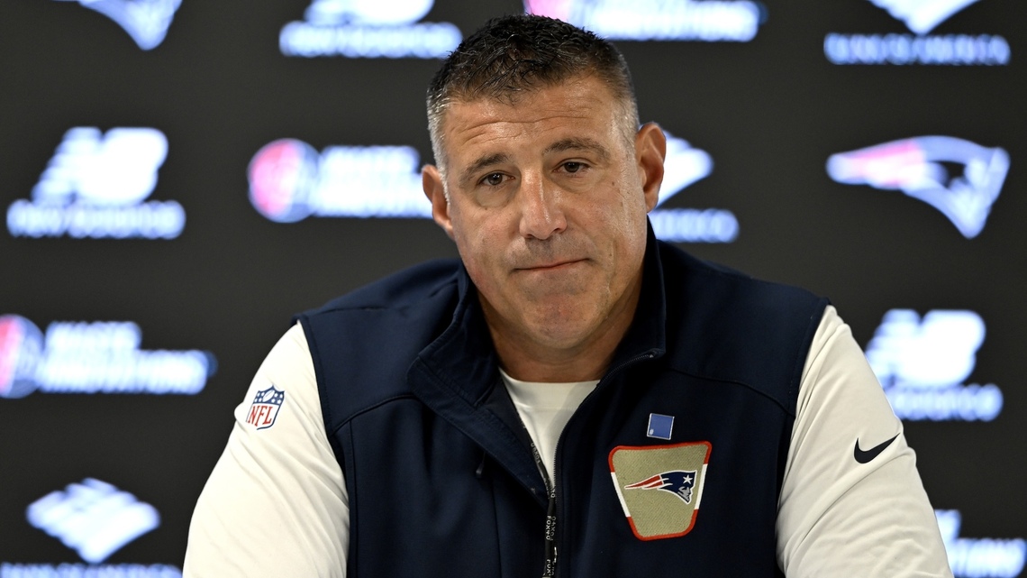 Mike Vrabel Gives Curious Answer When Asked About Counseling With Wife Jen 