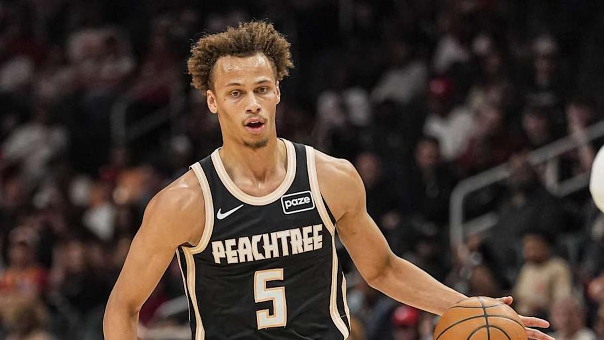  Apr 10, 2026; Atlanta, Georgia, USA; Atlanta Hawks guard Dyson Daniels (5) brings the ball up the court against the Cleveland Cavaliers during the first half at State Farm Arena. | Dale Zanine-Imagn Images 