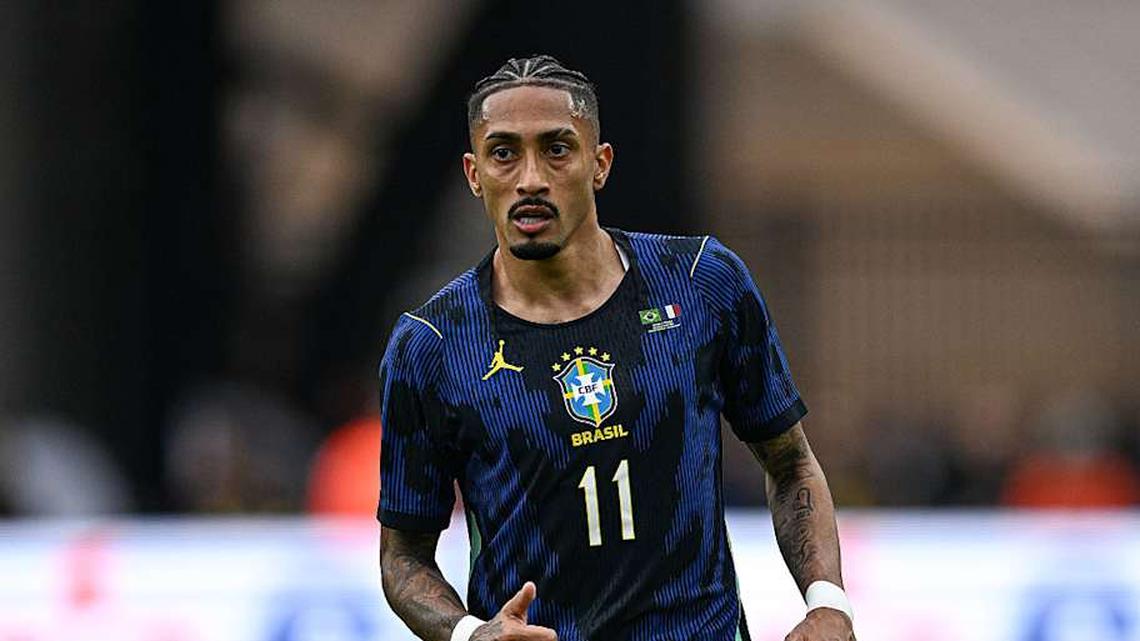  Raphinha is an output machine. | Stephen Nadler/ISI Photos/Getty Images 