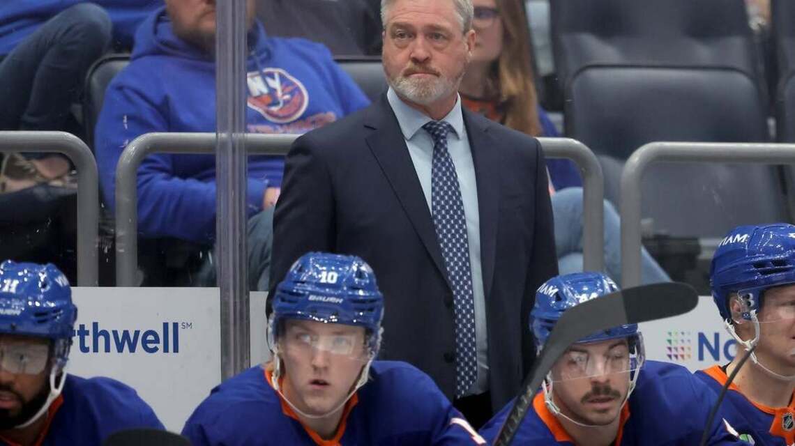 Report: Leafs interviewing Patrick Roy, Peter Laviolette 