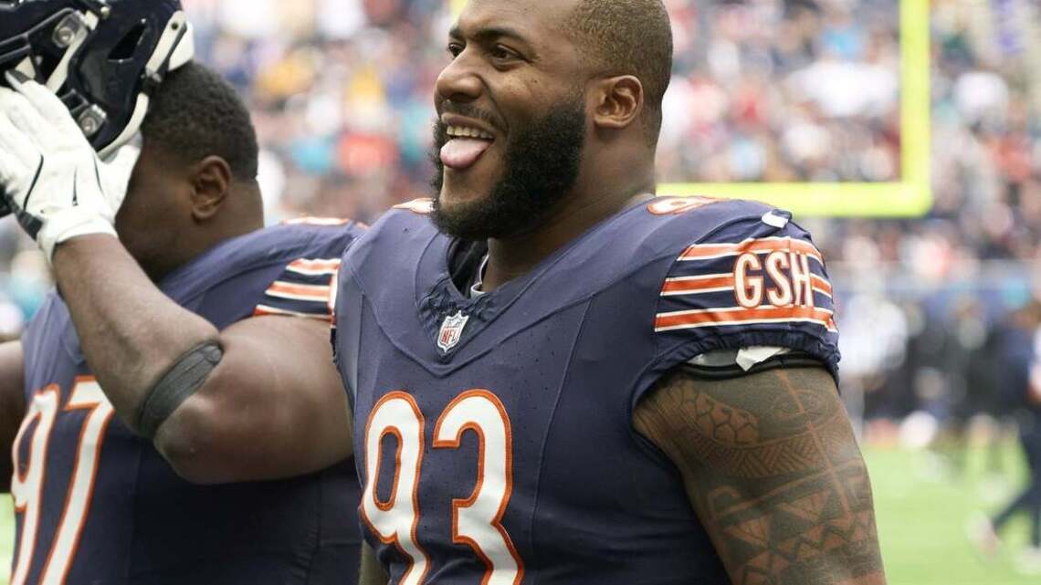 Commanders add veteran Byron Cowart for depth on defensive line 