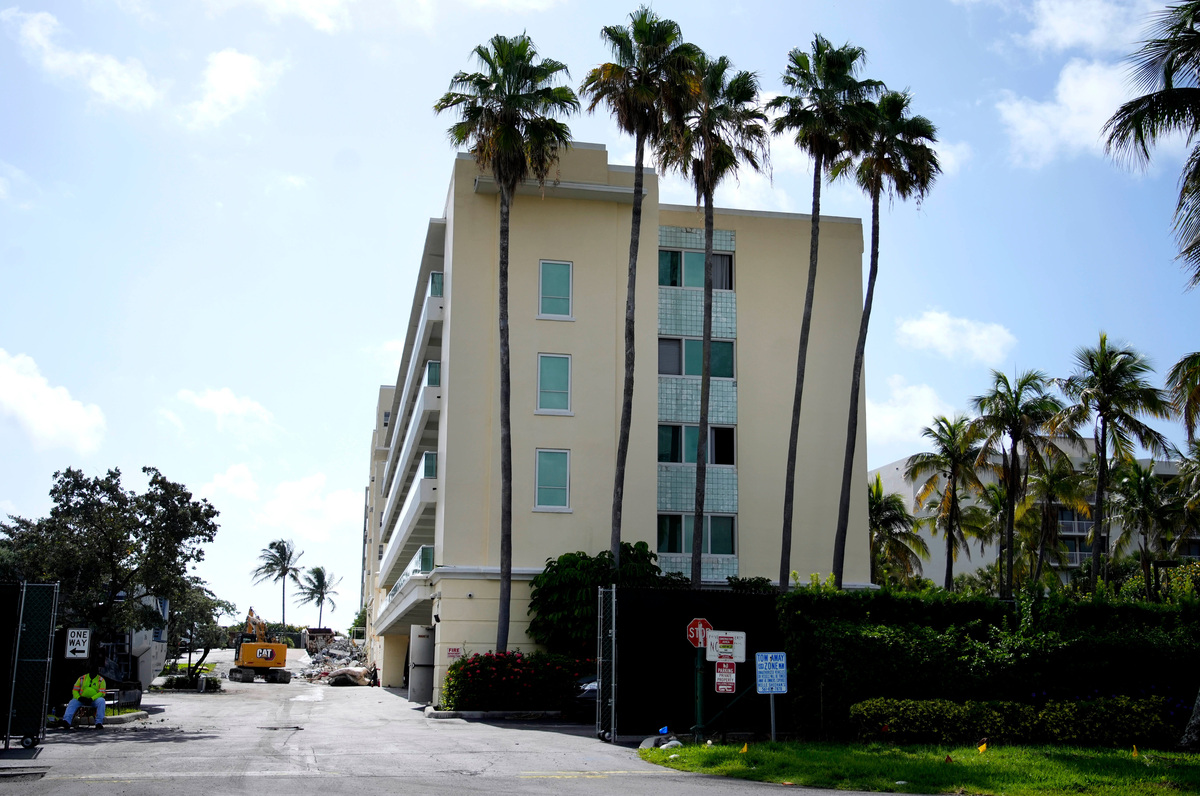 The developers have not announced when crews will topple the aging Ambassador Hotel & Residence and an adjacent lakeside building. But Town Hall staff said a notice will be sent out to neighbors two weeks prior to the major tear-down.