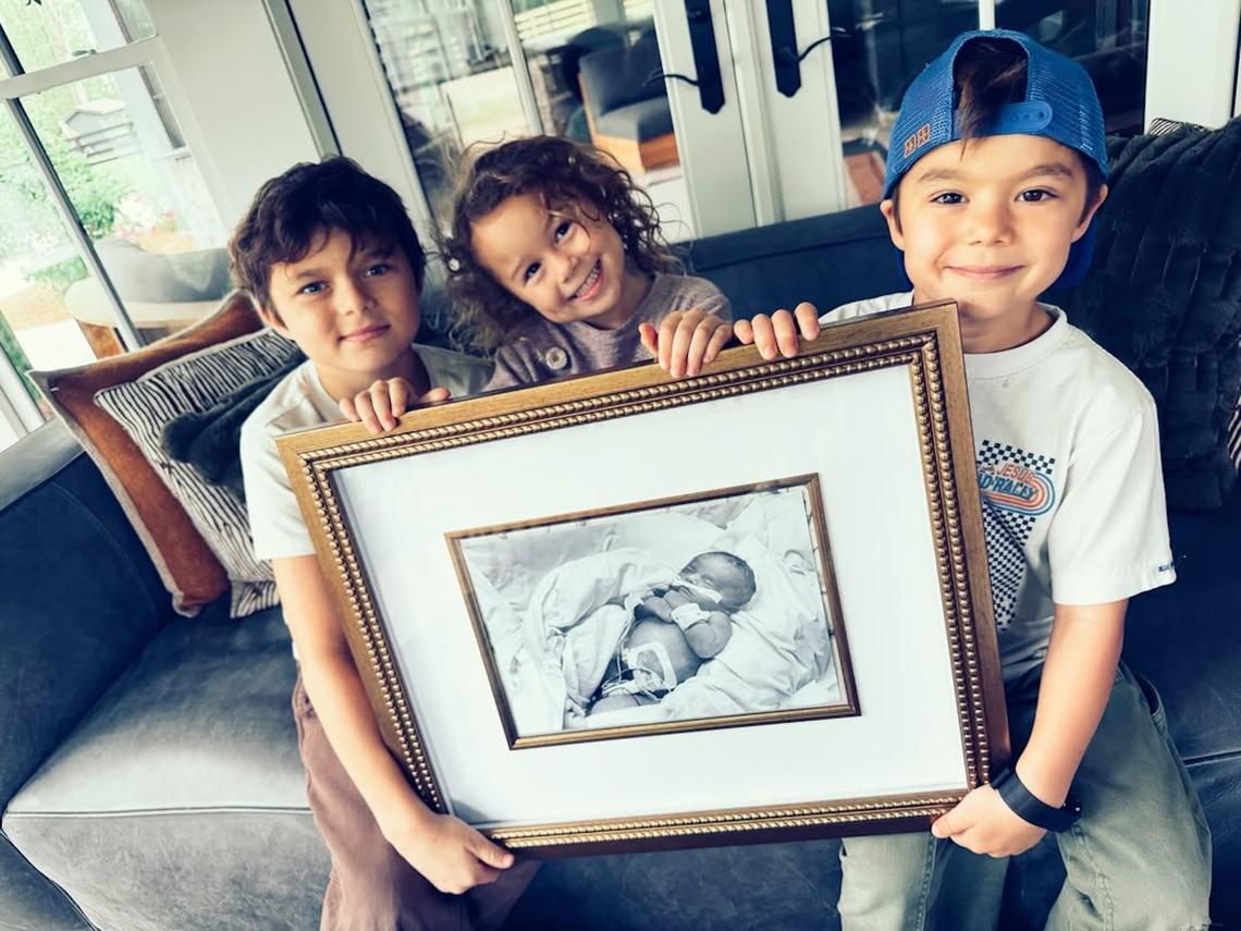  Courtesy of Alexa PenaVega/Instagram 