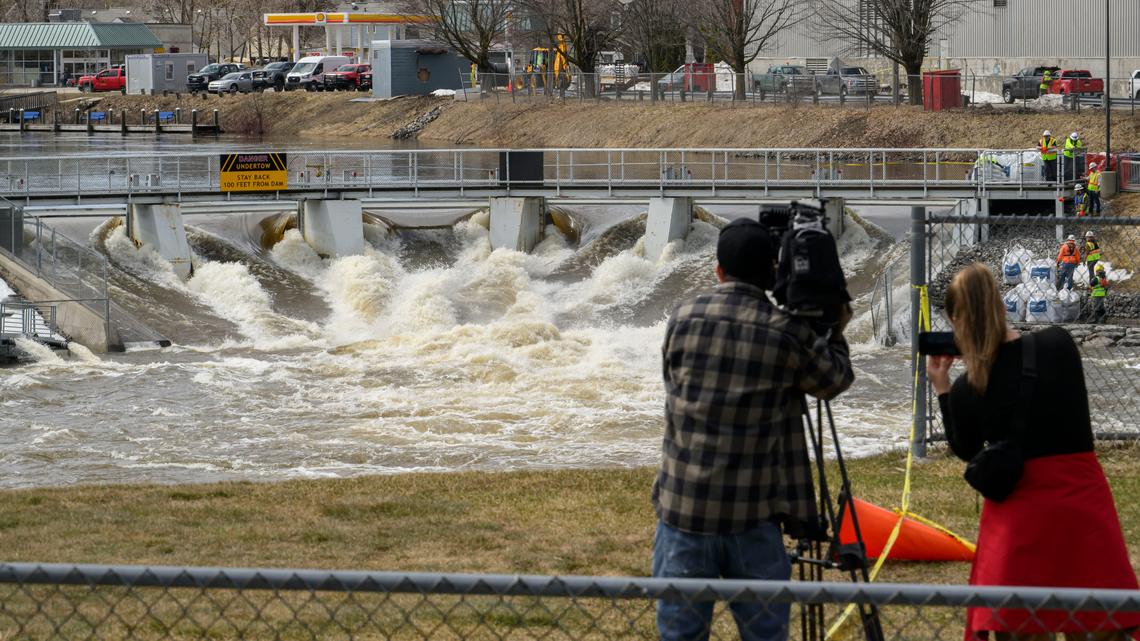 Michigan flood update: Bridge collapses in Grand Traverse County