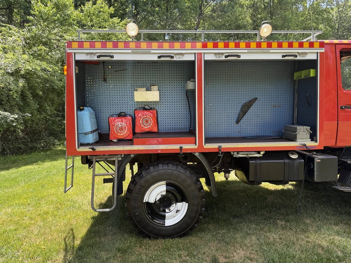  1987 Mercedes-Benz Unimog 1300L