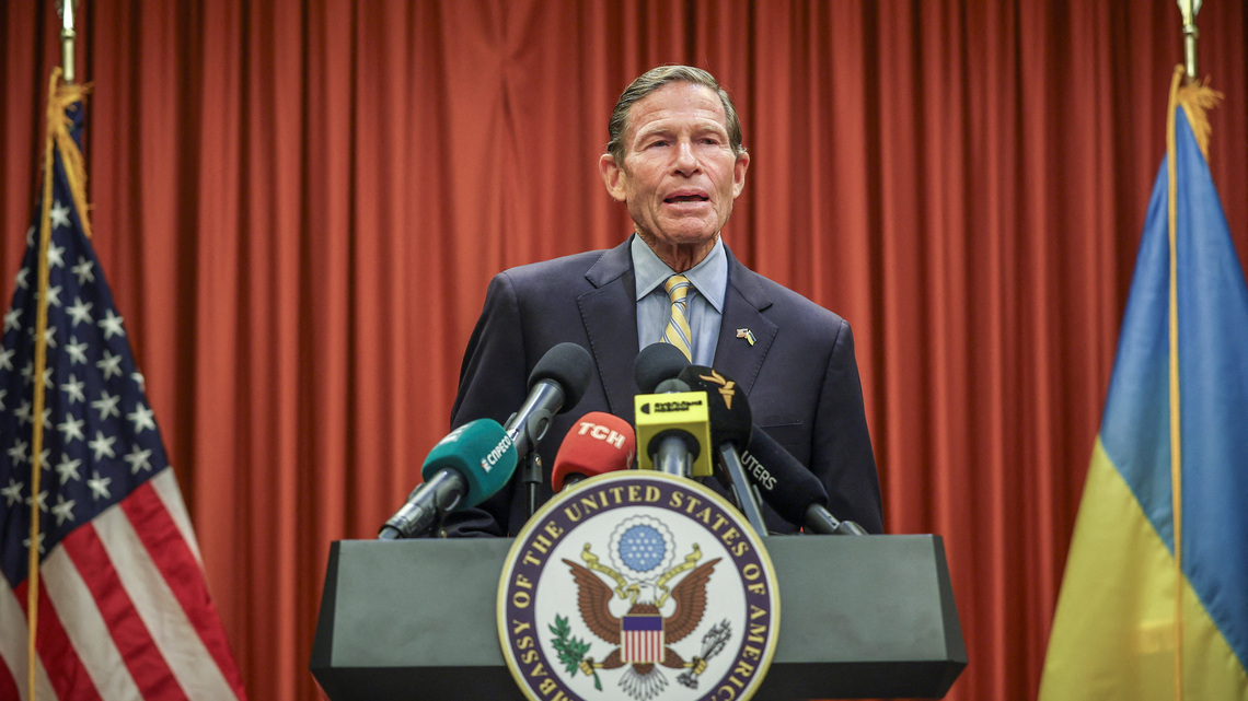 US senator hopes 'sledgehammer' Russian sanctions will pass next month