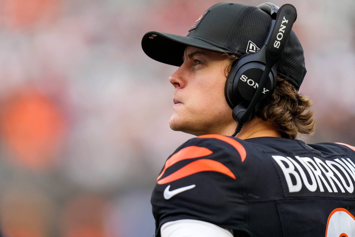  Cincinnati Bengals quarterback Joe Burrow (9). Sam Greene/The Enquirer / USA TODAY NETWORK via Imagn Images