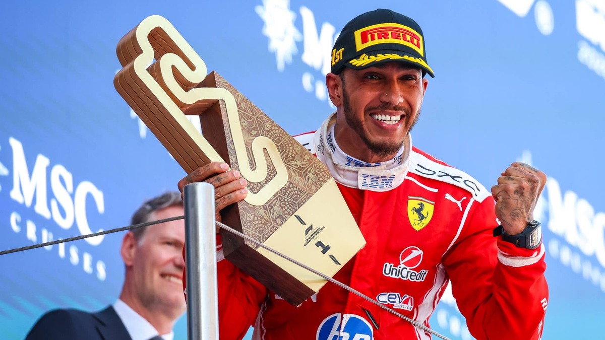 BARCELONA, SPAIN - JUNE 14: Race winner Lewis Hamilton of Great Britain and Scuderia Ferrari celebrates with his team in parc ferme during the F1 Grand Prix of Barcelona-Catalunya at Circuit de Barcelona-Catalunya on June 14, 2026 in Barcelona, Spain. (Photo by Mark Thompson/Getty Images). 