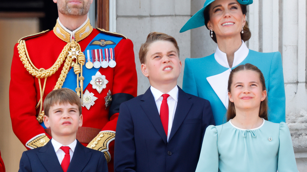 LONDON, UNITED KINGDOM - JUNE 14: (EMBARGOED FOR PUBLICATION IN UK NEWSPAPERS UNTIL 24 HOURS AFTER CREATE DATE AND TIME) Prince William, Prince of Wales (Colonel of the Welsh Guards), Prince Louis of Wales, Prince George of Wales, Catherine, Princess of Wales and Princess Charlotte of Wales watch an RAF flypast from the balcony of Buckingham Palace after attending Trooping The Colour 2025 on June 14, 2025 in London, England. Trooping the Colour, also known as The King’s Birthday Parade, is a military ceremony to mark the official birthday of the British Sovereign. The ceremony, which takes place at Horse Guards Parade followed by a flypast over Buckingham Palace, was first performed in the mid-17th century during the reign of King Charles II. The parade features all seven regiments of the Household Division with Number 7 Company Coldstream Guards being the regiment this year having their Colour Trooped. (Photo by Max Mumby/Indigo/Getty Images)