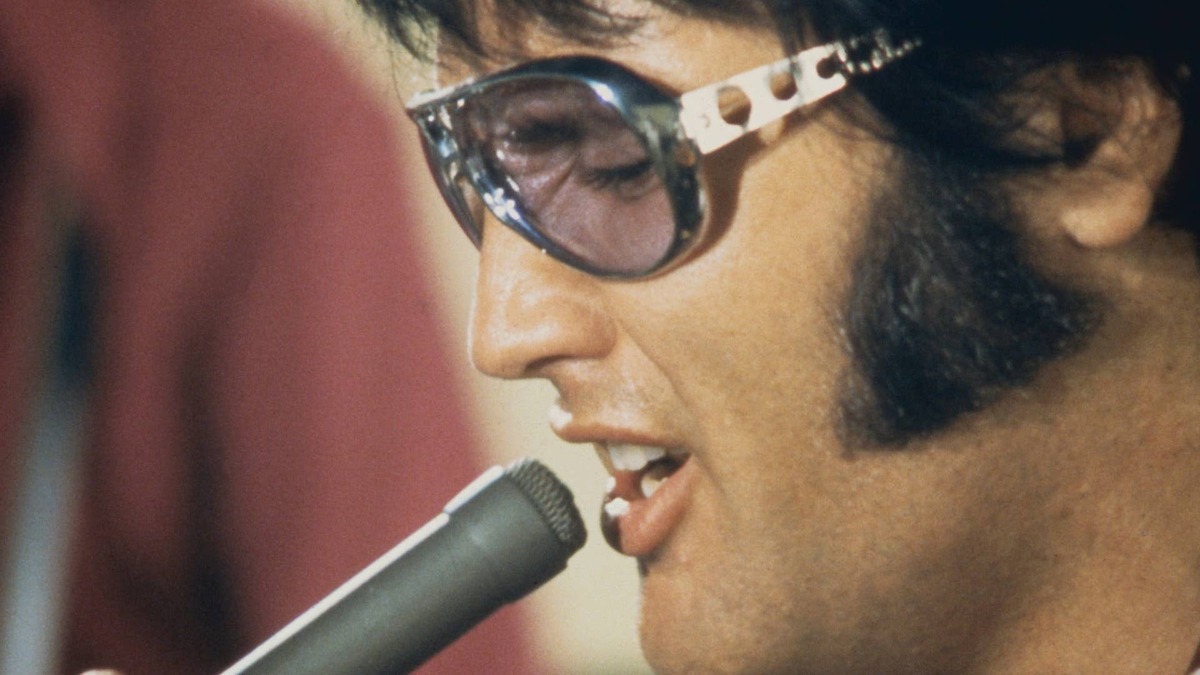 1975 Carpenters Hit, Reimagined by Elvis Presley, Resulted in His Most Heartbreaking Performance