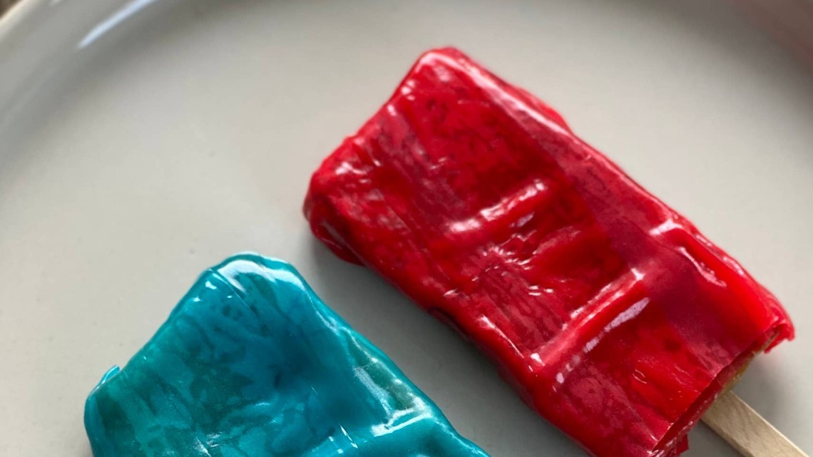 I Tried the Viral Fruit Roll-Up Popsicle Trick and It Is the Ultimate Summer Treat 