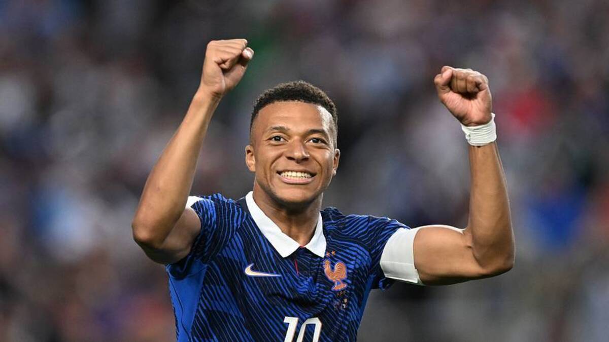  Mbappé is unplayable at the World Cup. | Hannah Peters/FIFA/Getty Images 