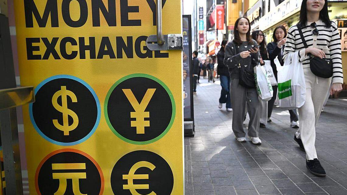 How the U.S. Is Trying to Ensure the Dollar's Dominance During Economic Turmoil 