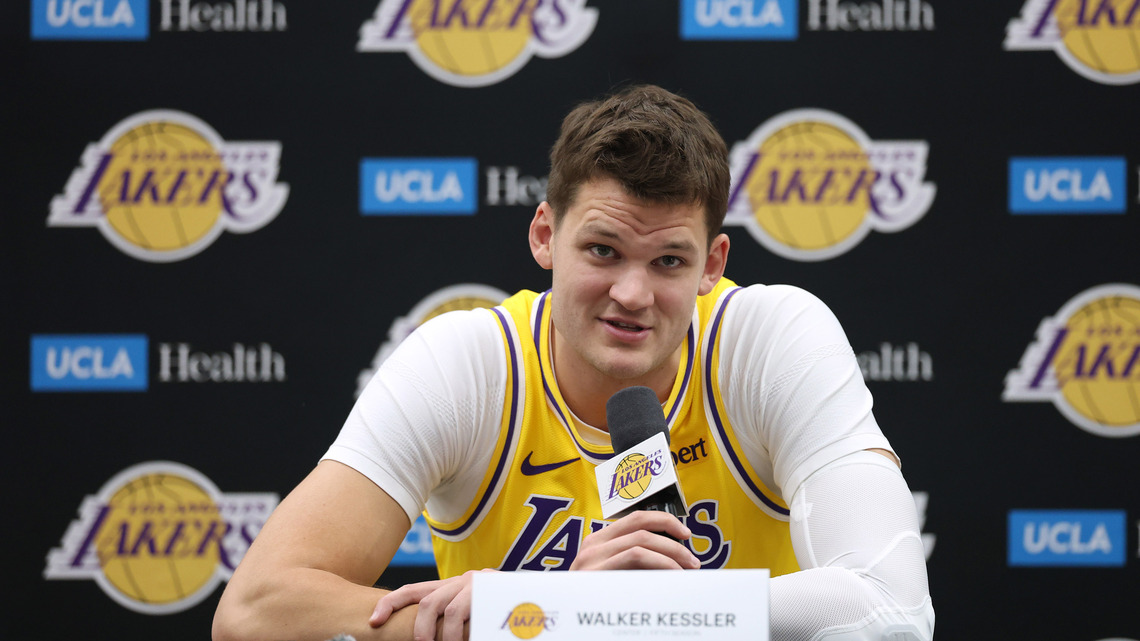 Lakers still waiting for preseason debuts of Walker Kessler and Collin Sexton 
