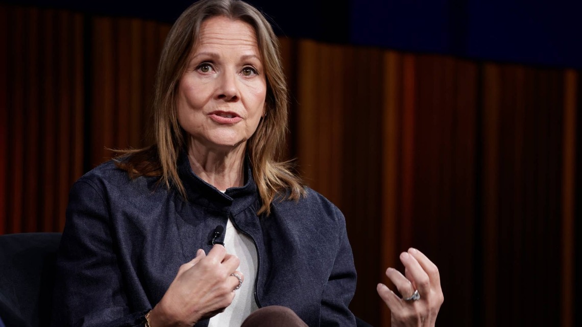 GM wants drivers to be able to text and drive 