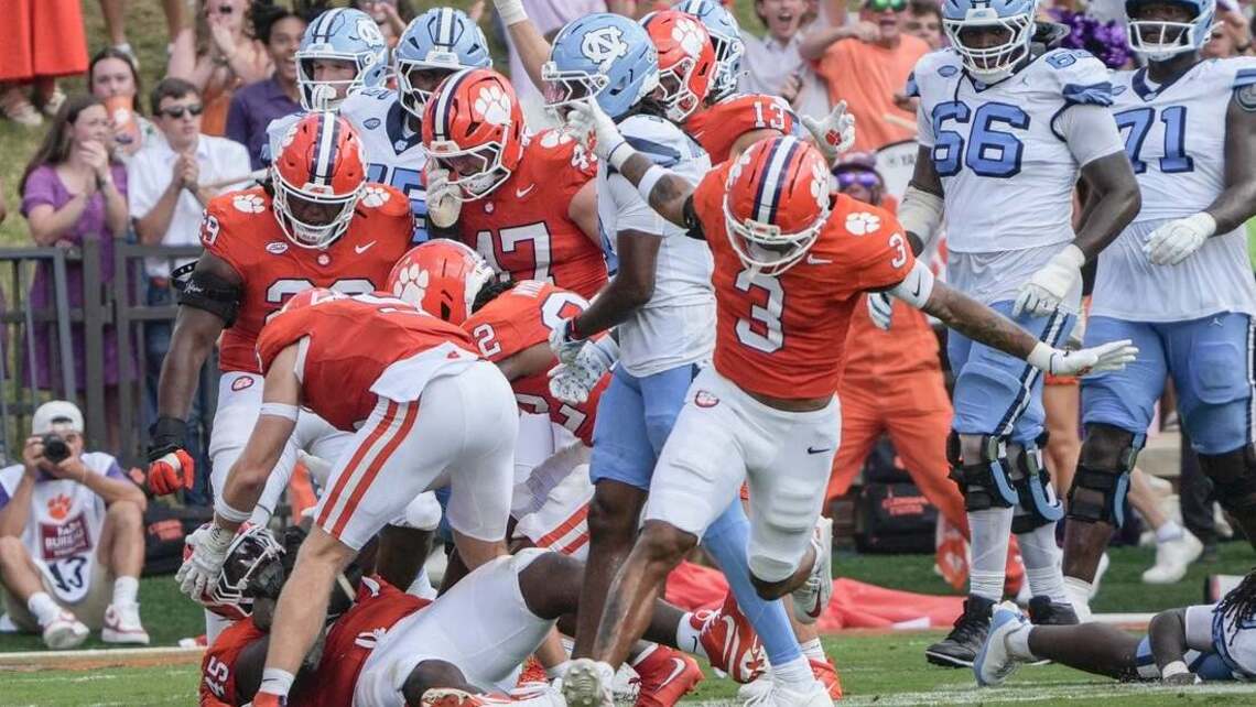 Clemson rallies to top North Carolina for eighth straight time 