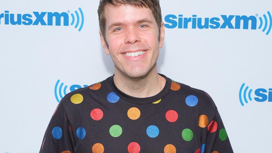 Gossip blogger Perez Hilton explains his mystery health ‘saga’