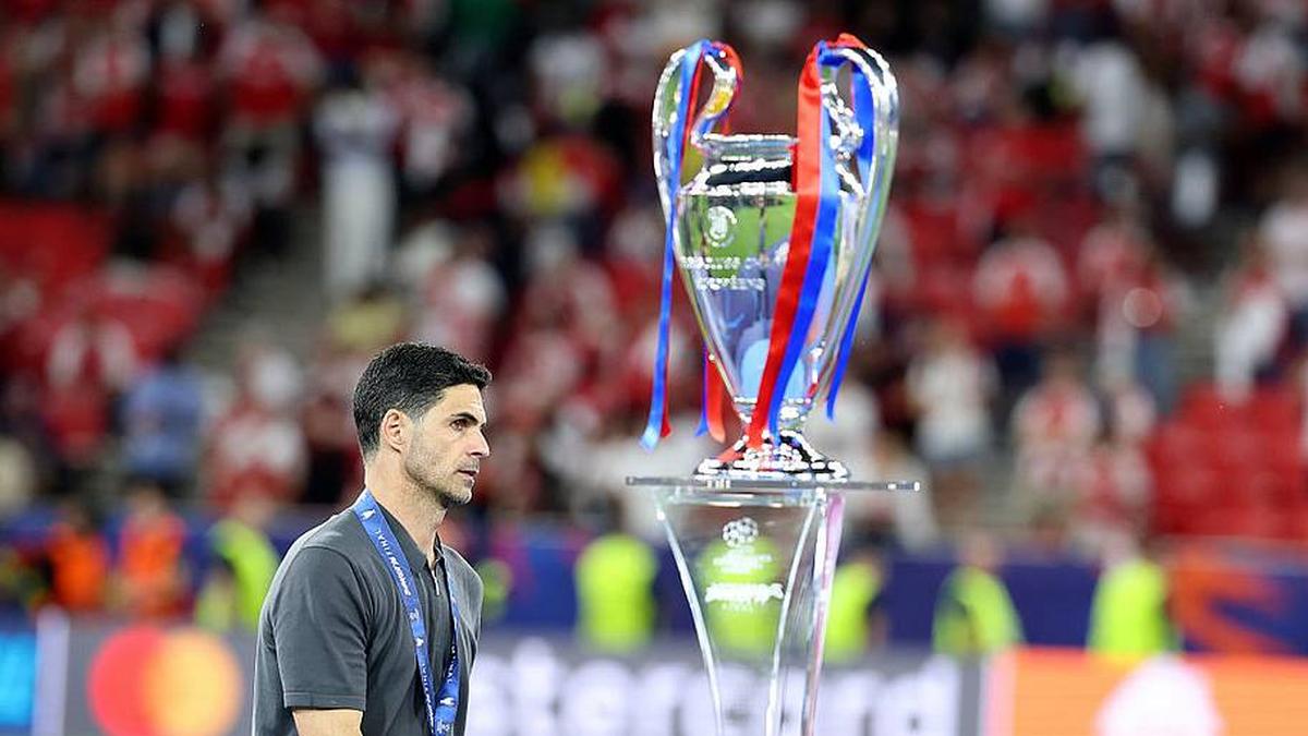  Mikel Arteta could not mastermind his way to a Champions League final. | Richard Sellers/Sportsphoto/Allstar/Getty Images 