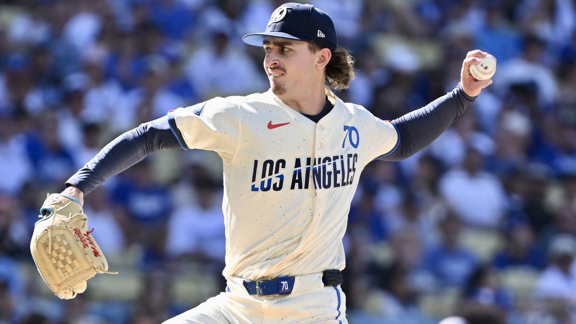 Miguel Rojas stays on Dodgers' roster for NLCS, Justin Wrobleski added as 13th pitcher 