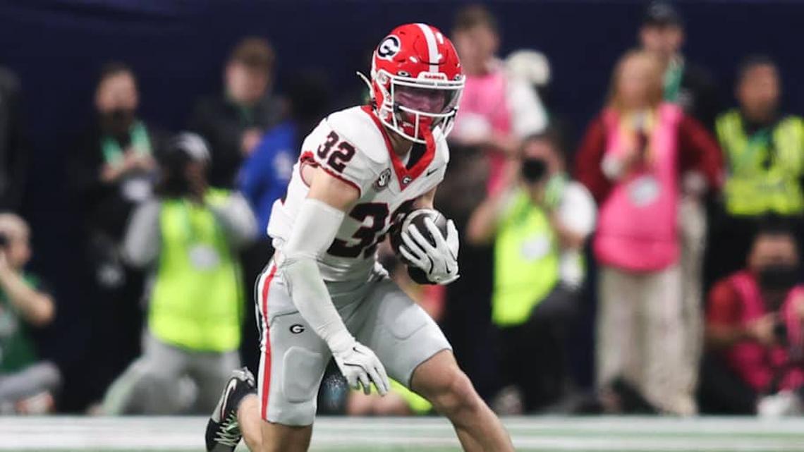 Speedy Late-Round Draft Option Emerges for Steelers