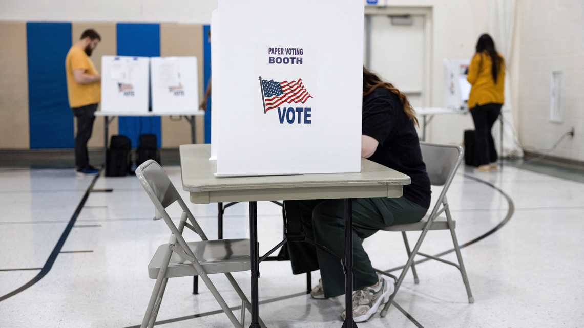 US appeals court reinstates Ohio law requiring voters to prove citizenship