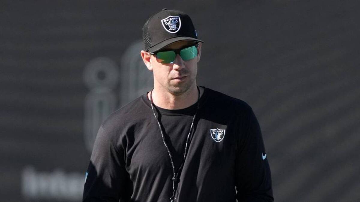  Jun 9, 2026; Henderson, NV, USA; Las Vegas Raiders coach Klint Kubiak during minicamp at Intermountain Health Performance Center. Mandatory Credit: Kirby Lee-Imagn Images | Kirby Lee-Imagn Images 