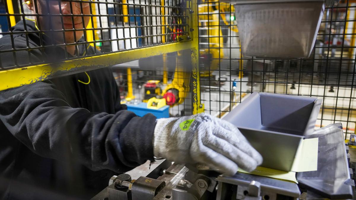 A machine operator presses out bread loaf pans at USA Pan in Glenwillard, Pennsylvania, on Wednesday, Feb. 4, 2026. (Steve Mellon/Pittsburgh Post-Gazette/TNS)