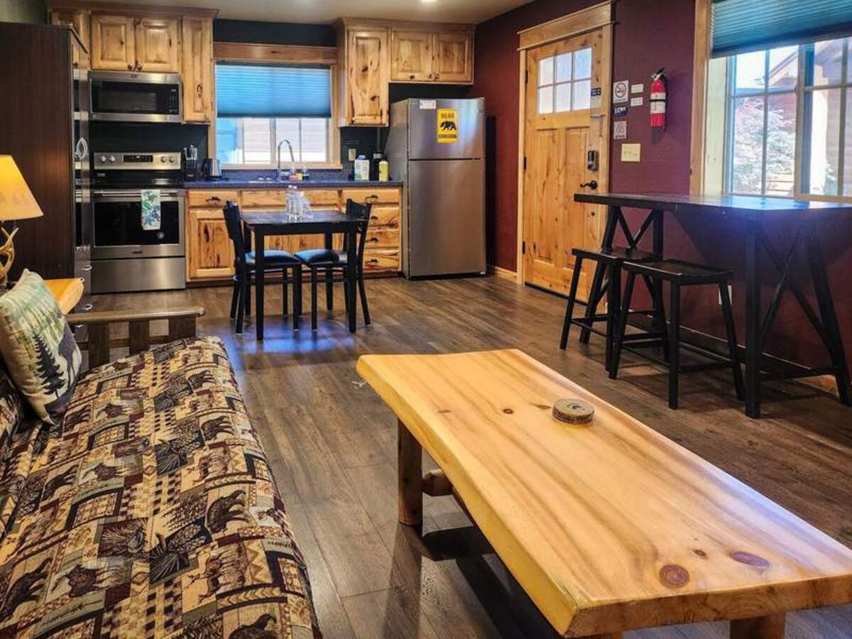  A clean and cozy home base makes all the difference during a quick travel weekend. Photo credit: June Russell-Chamberlin 