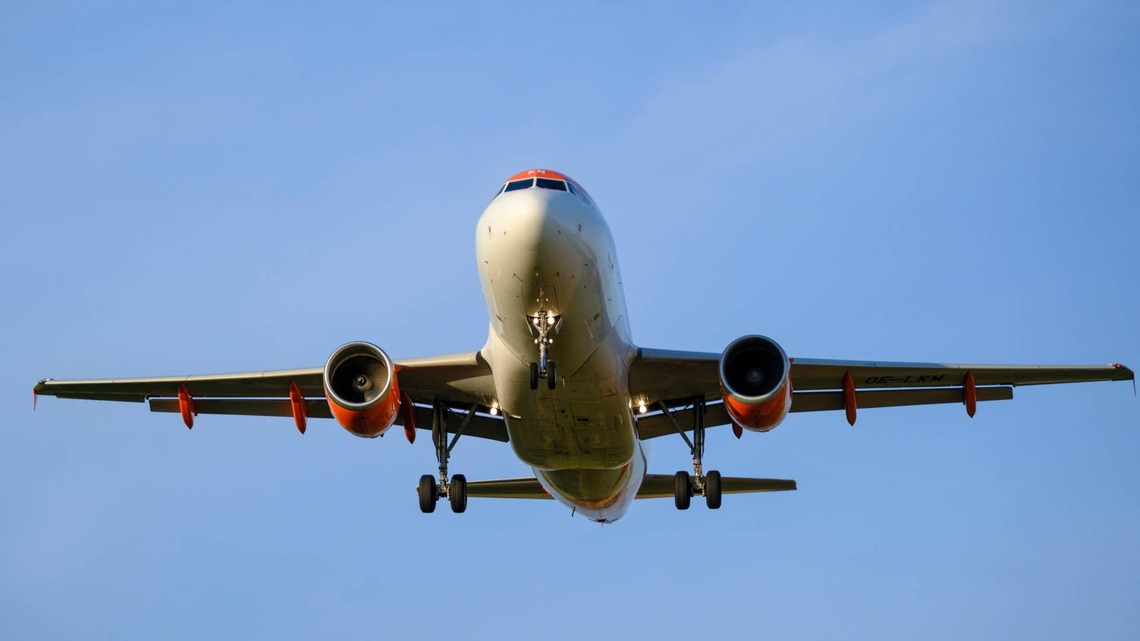 Top U.S. firm Castlelake acquires EasyJet after huge losses 