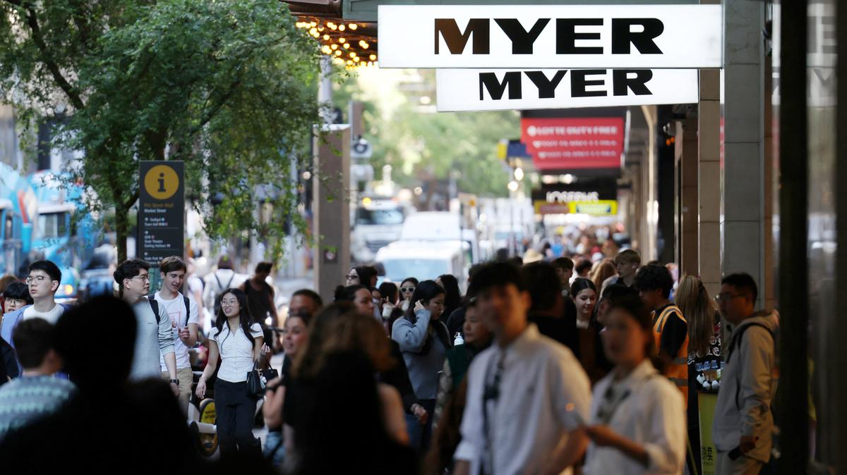 People shop at Pitt Street Mall in Sydney, Australia, September 29, 2025. REUTERS/Hollie Adams