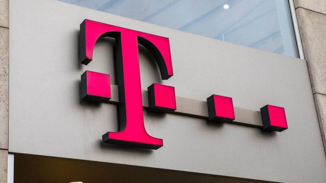 T-Mobile hopes free offer will restore customer loyalty