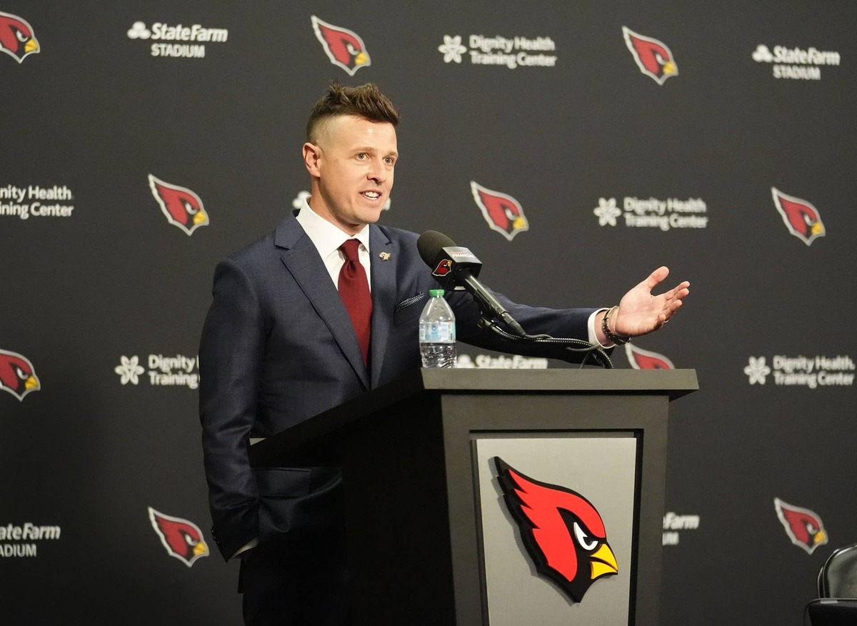 Arizona Cardinals new head coach Mike LaFleur at a news conference on Feb. 3, 2026, at the Arizona Cardinals training center in Tempe. 