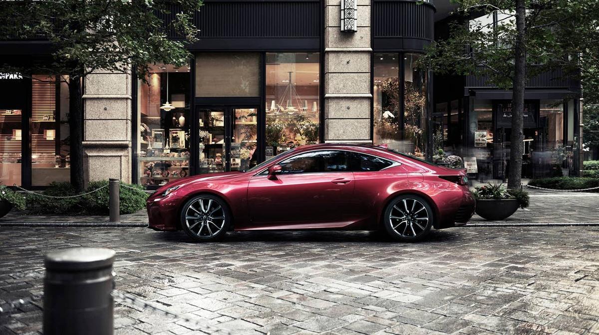 Lexus