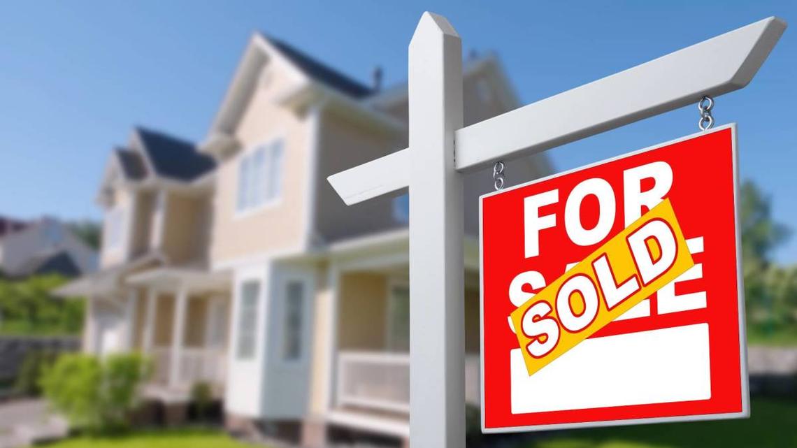 Zillow, Realtor.com uncover best time to sell home, earn more 