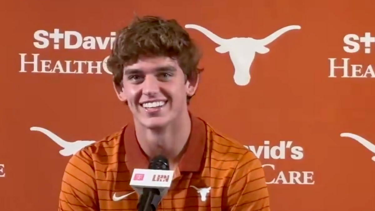 Arch Manning Is Being Told To 'Apologize' For His Holly Rowe Comment Monday