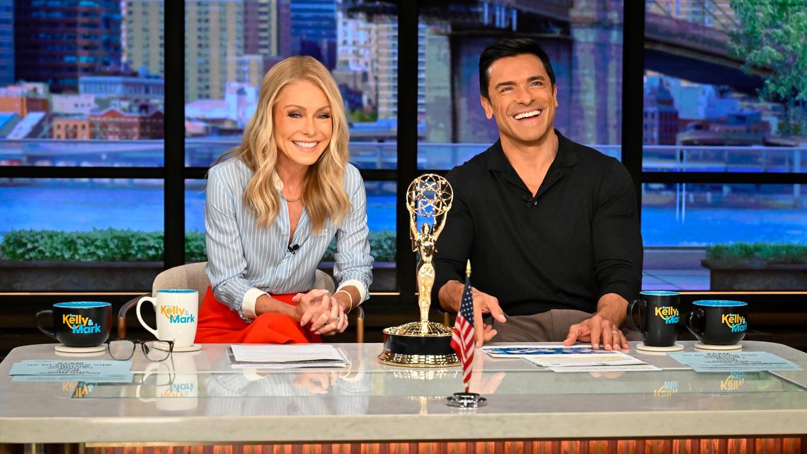 Kelly Ripa Teases If She Plans to Retire From 'Live' With Mark Consuelos 